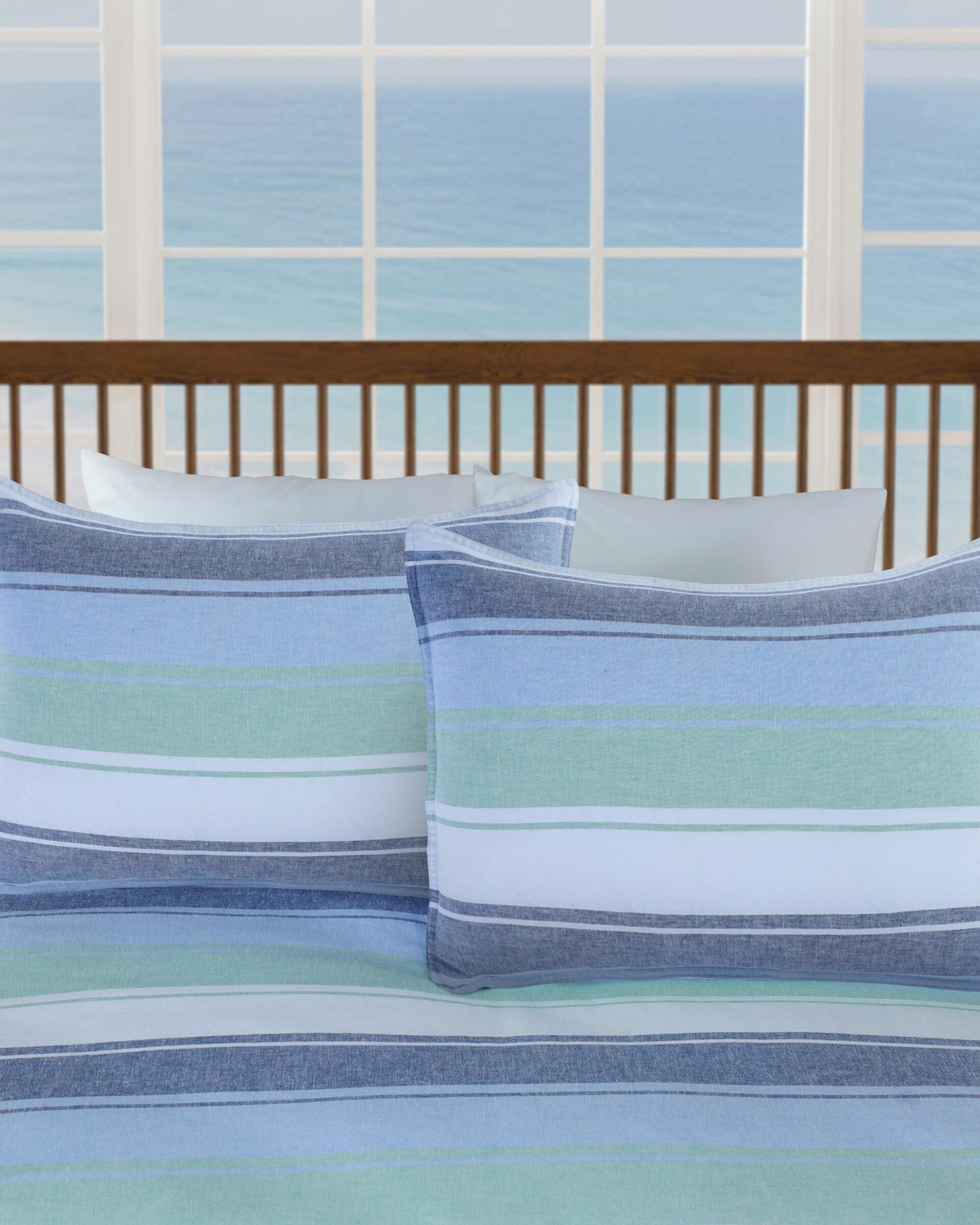 Darien Comforter Set